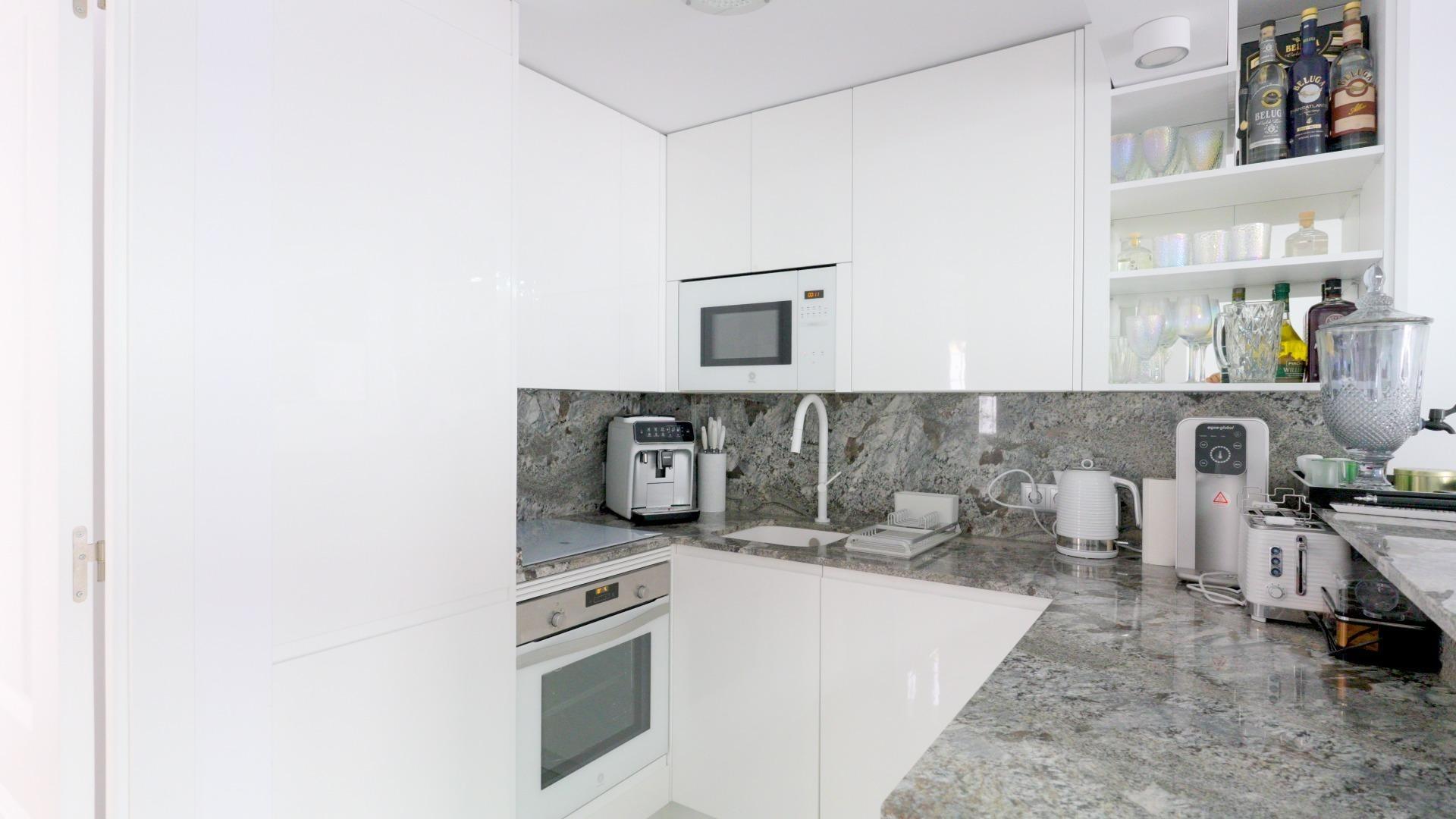 Bathroom in terraced for sale in Torrevieja