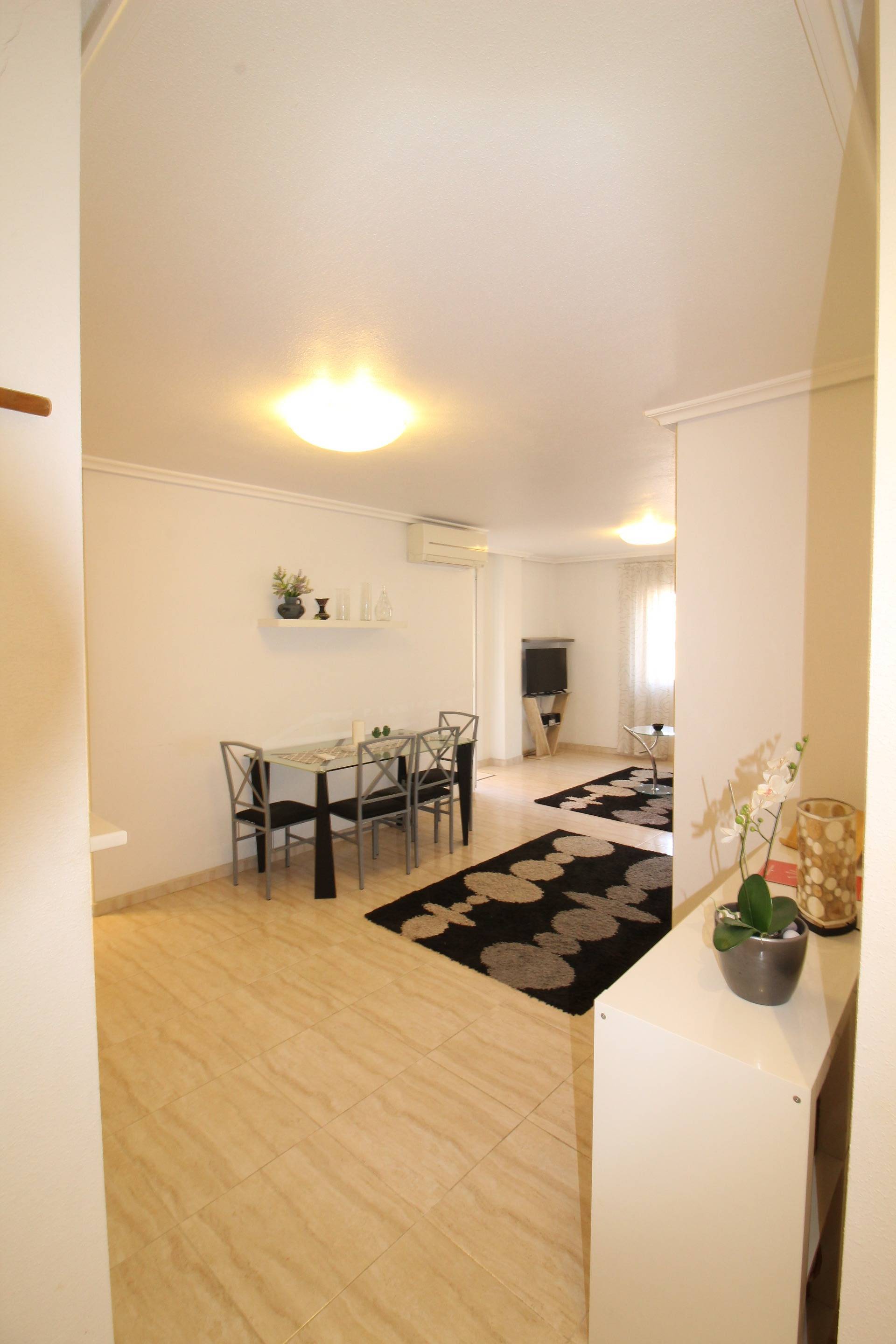 Living room in apartment for sale in Torrevieja