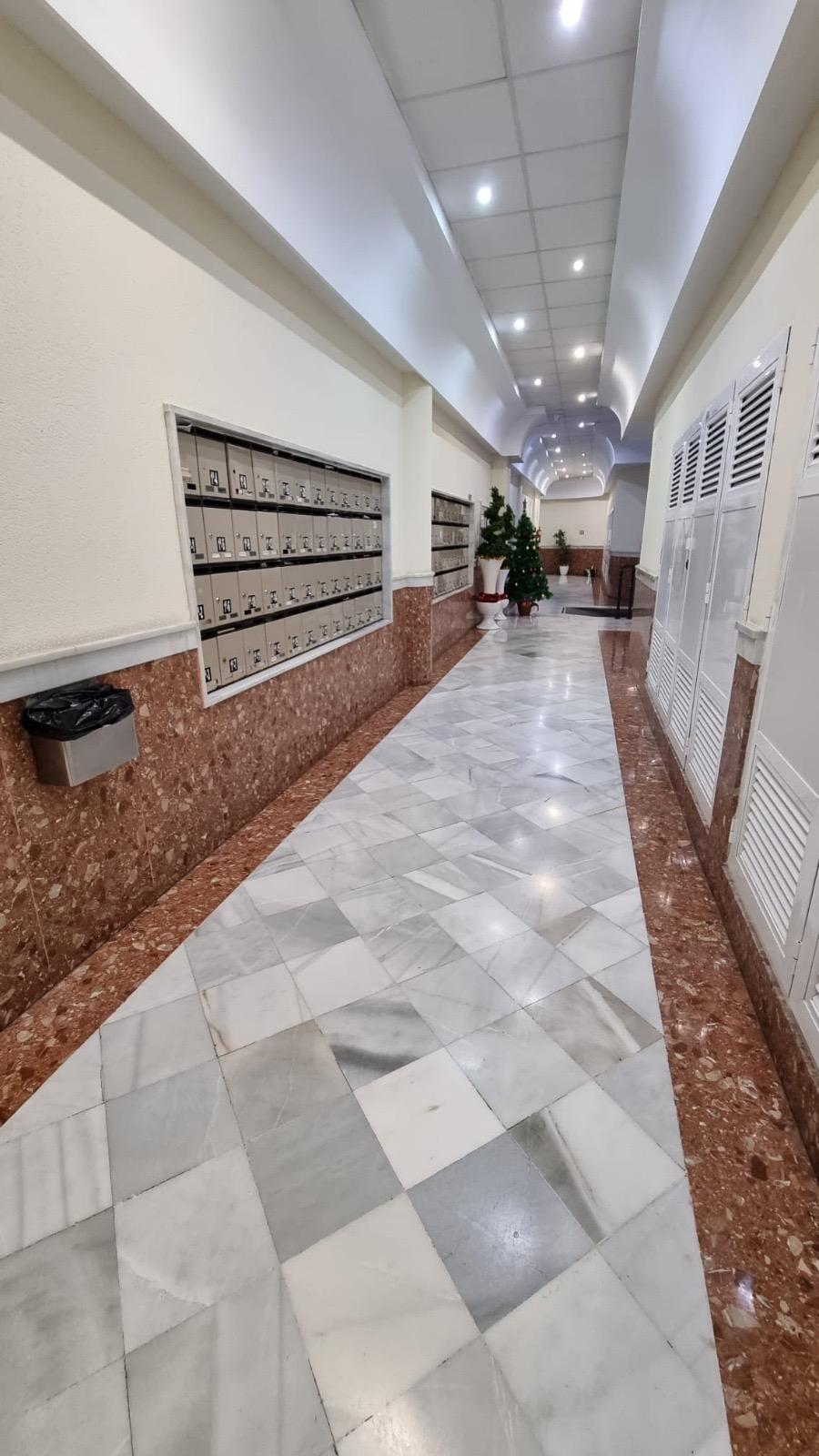 Dining area in penthouse for sale in Torrevieja