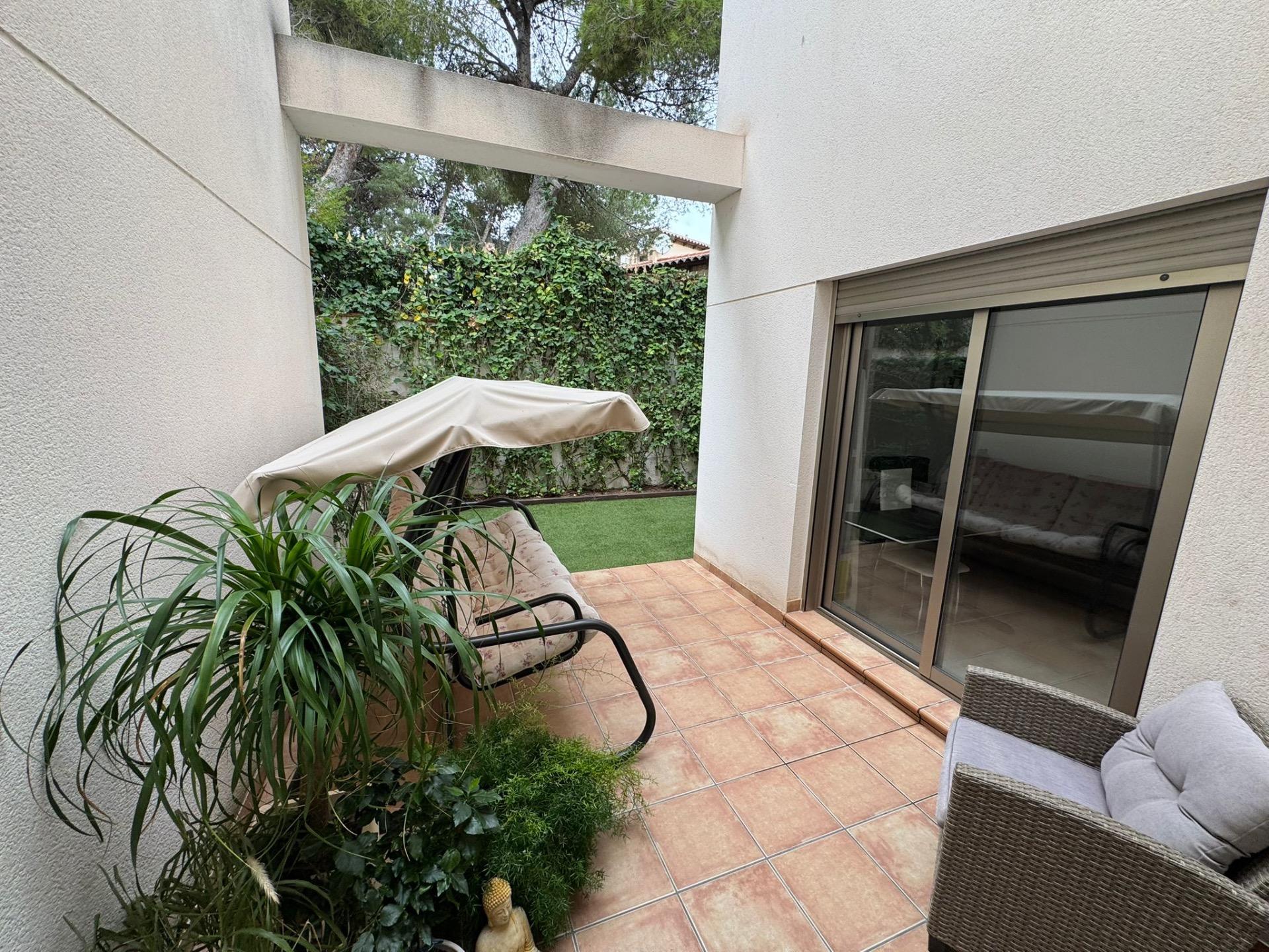 Pool area in terraced for sale in Torrevieja