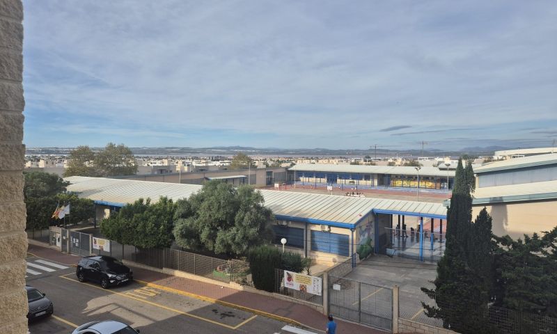 Kitchen in apartment for sale in Torrevieja