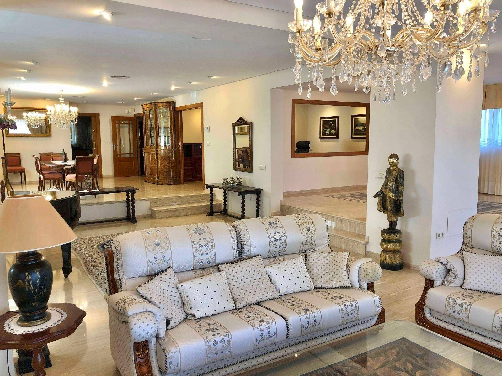 Bathroom in villa for sale in El Palmar