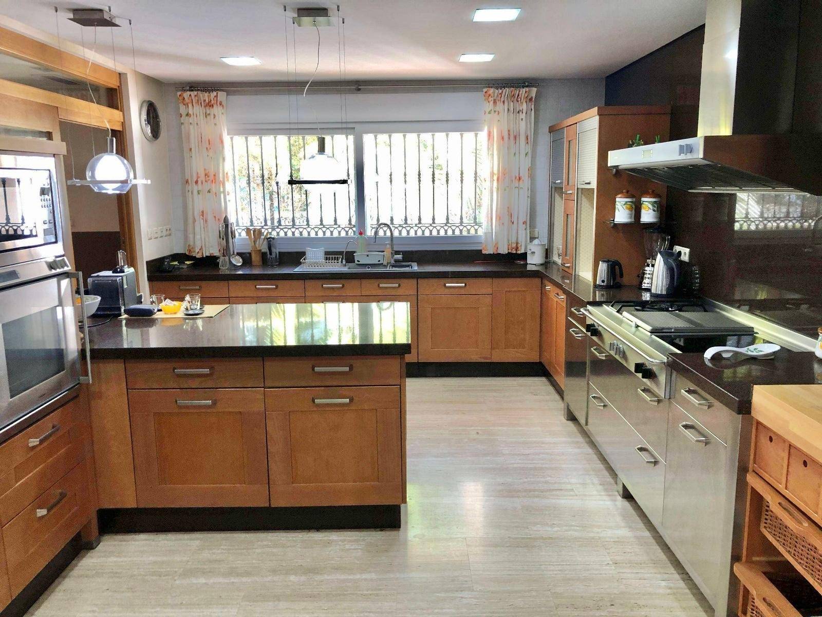 Terrace in villa for sale in El Palmar