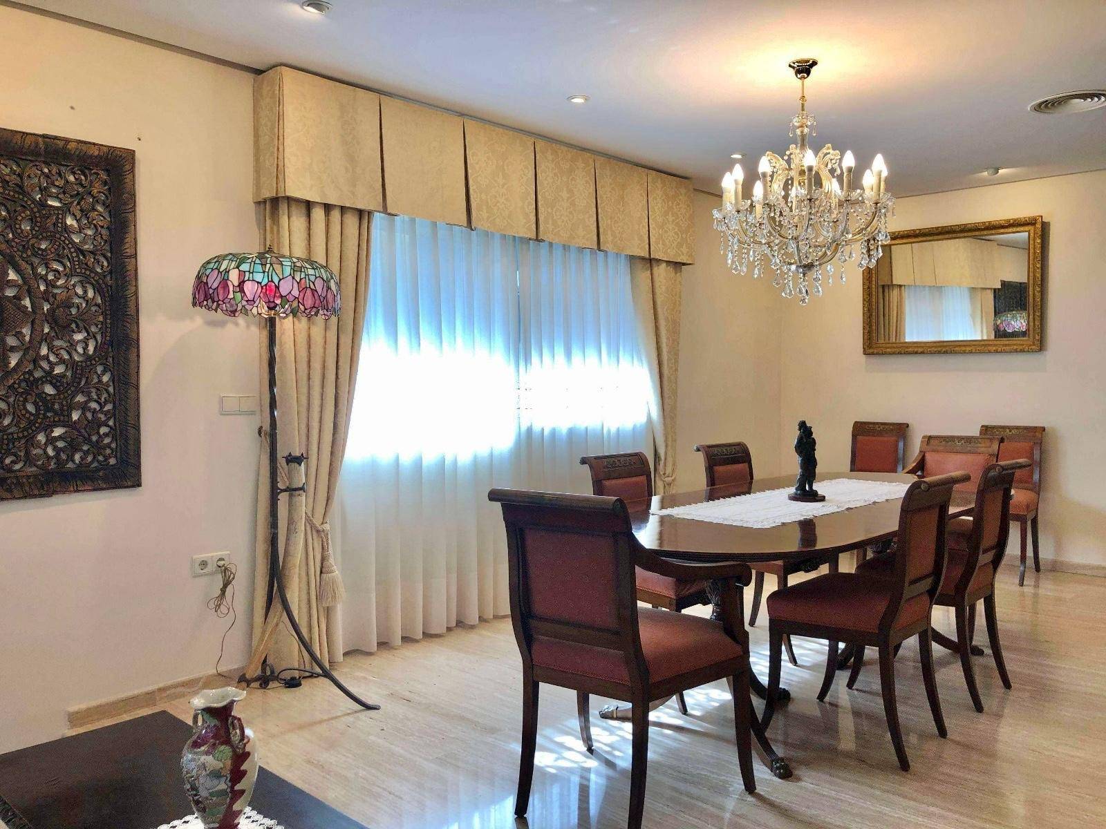 Living room in villa for sale in El Palmar