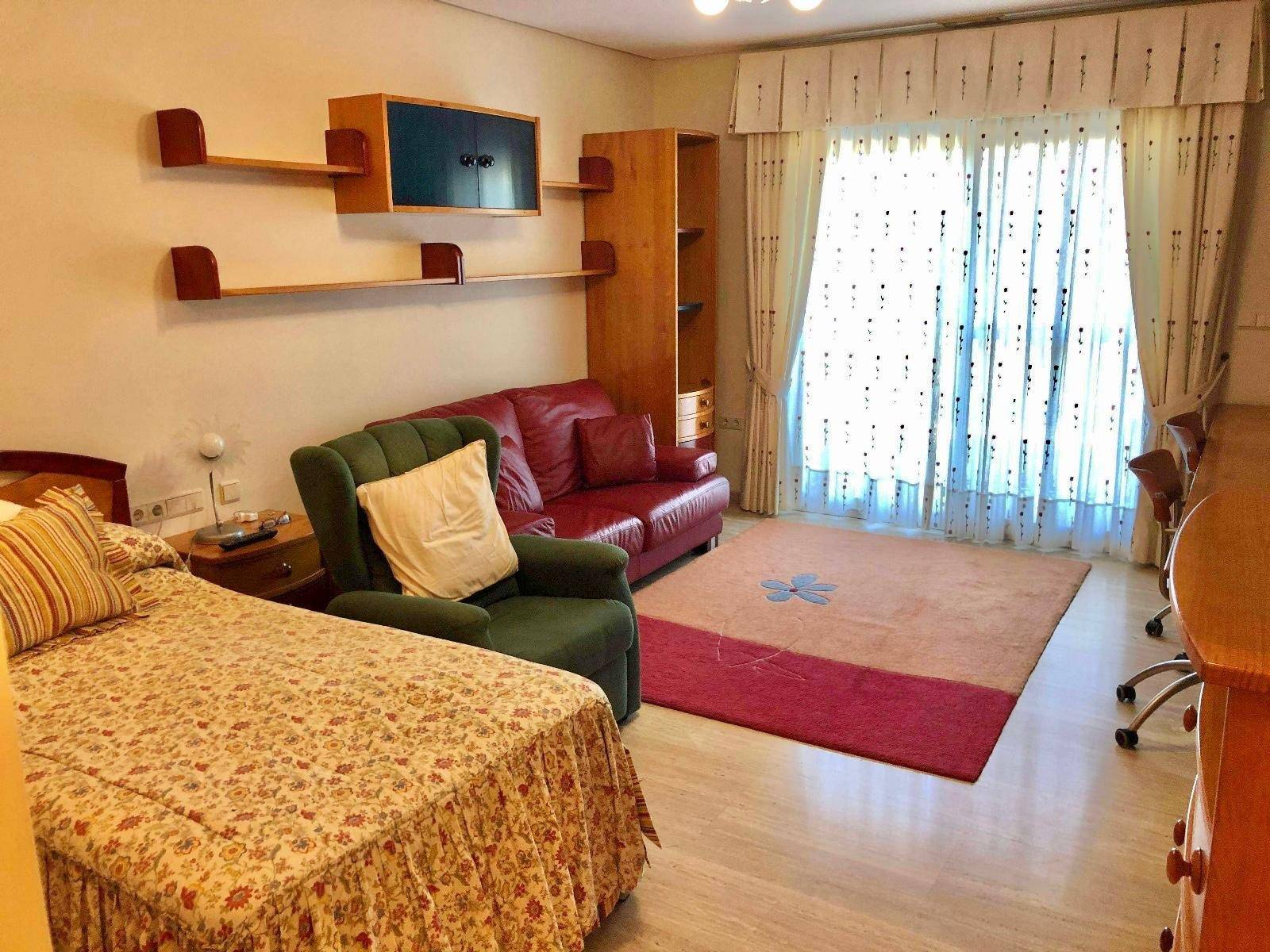 Bathroom in villa for sale in El Palmar