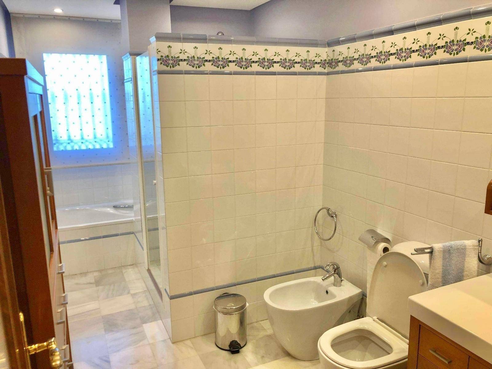 Garden in villa for sale in El Palmar