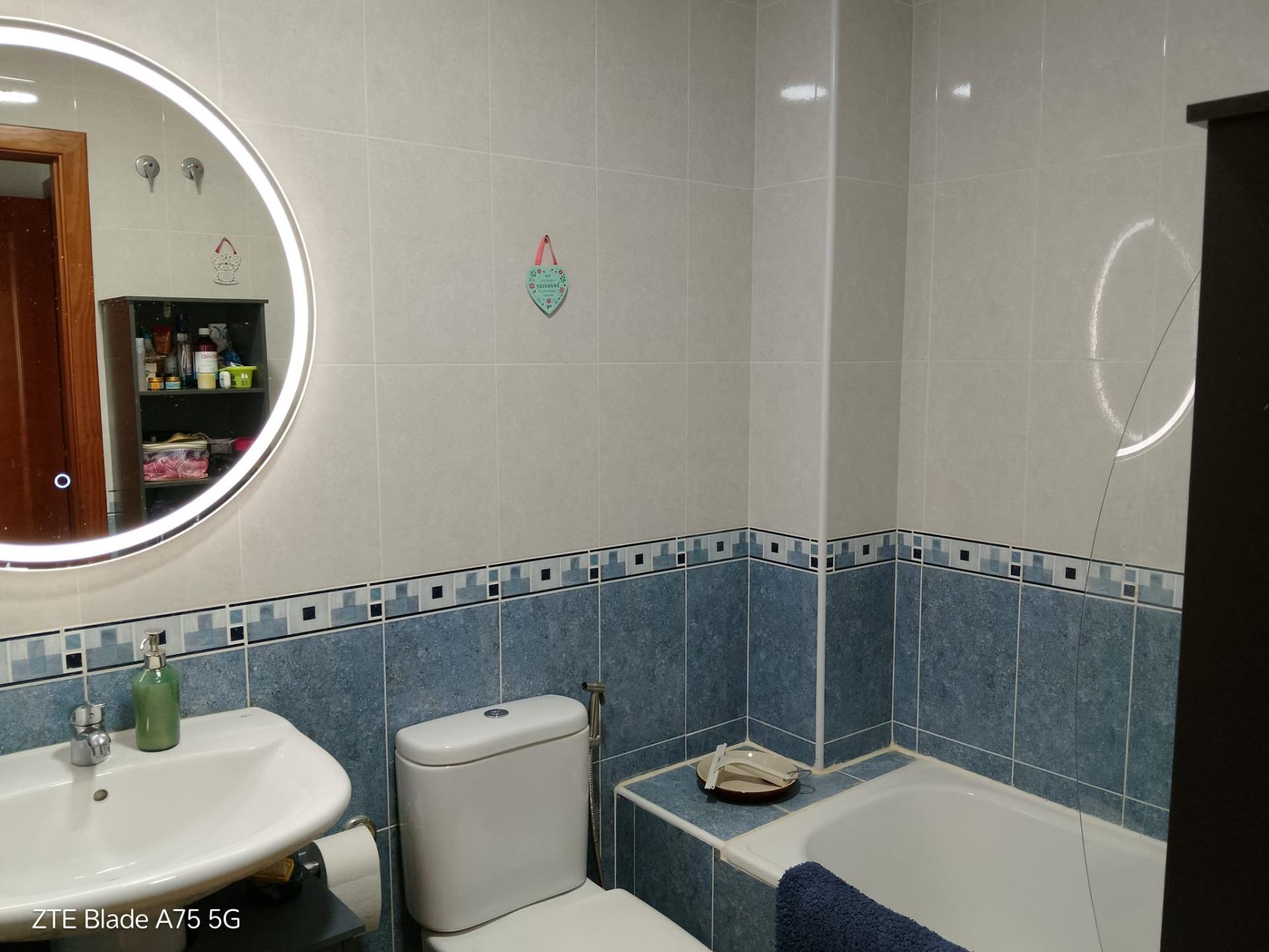 Bedroom in apartment for sale in Cartagena