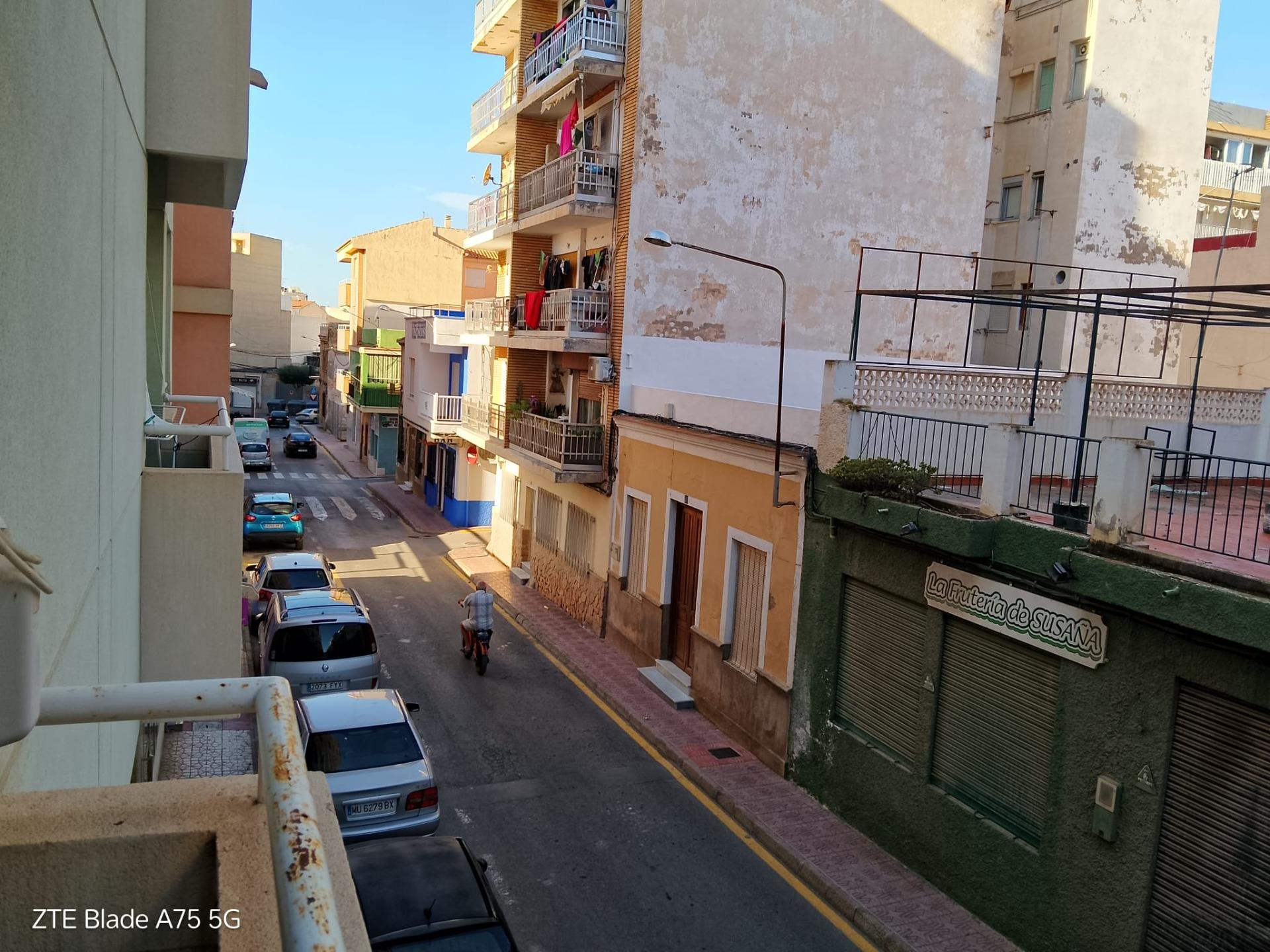 Kitchen in apartment for sale in Puerto de Mazarron