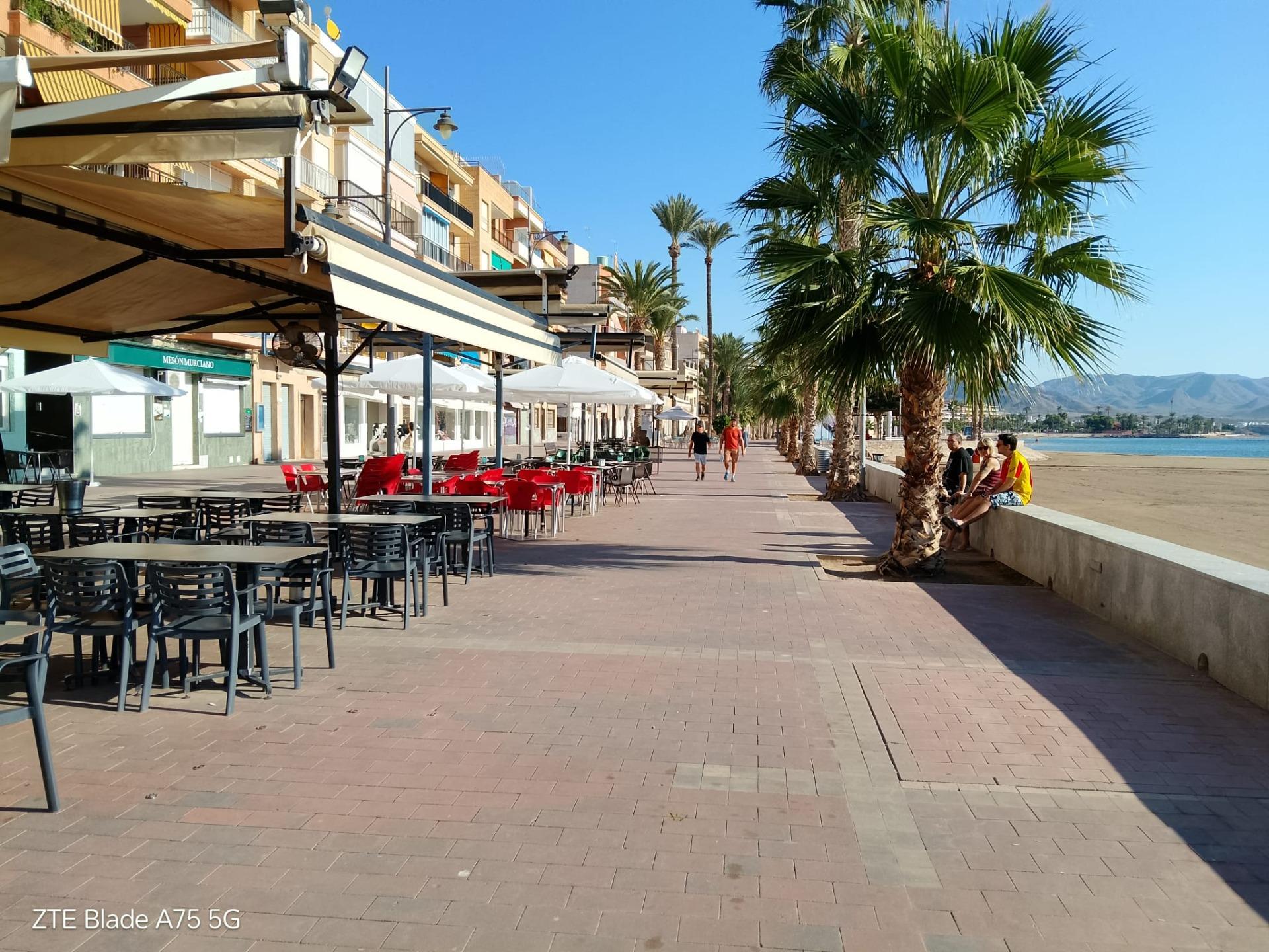 Dining area in apartment for sale in Puerto de Mazarron