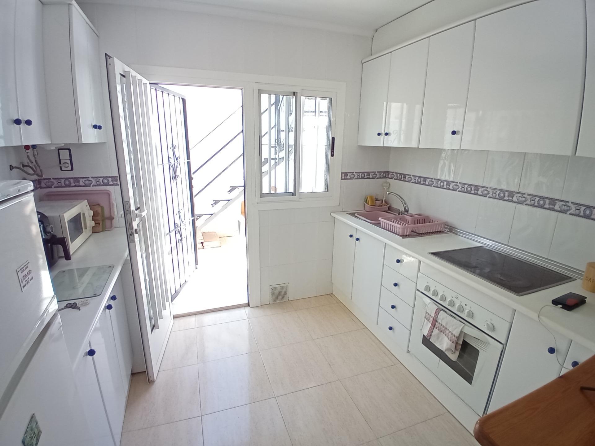 Dining area in villa for sale in Mazarron