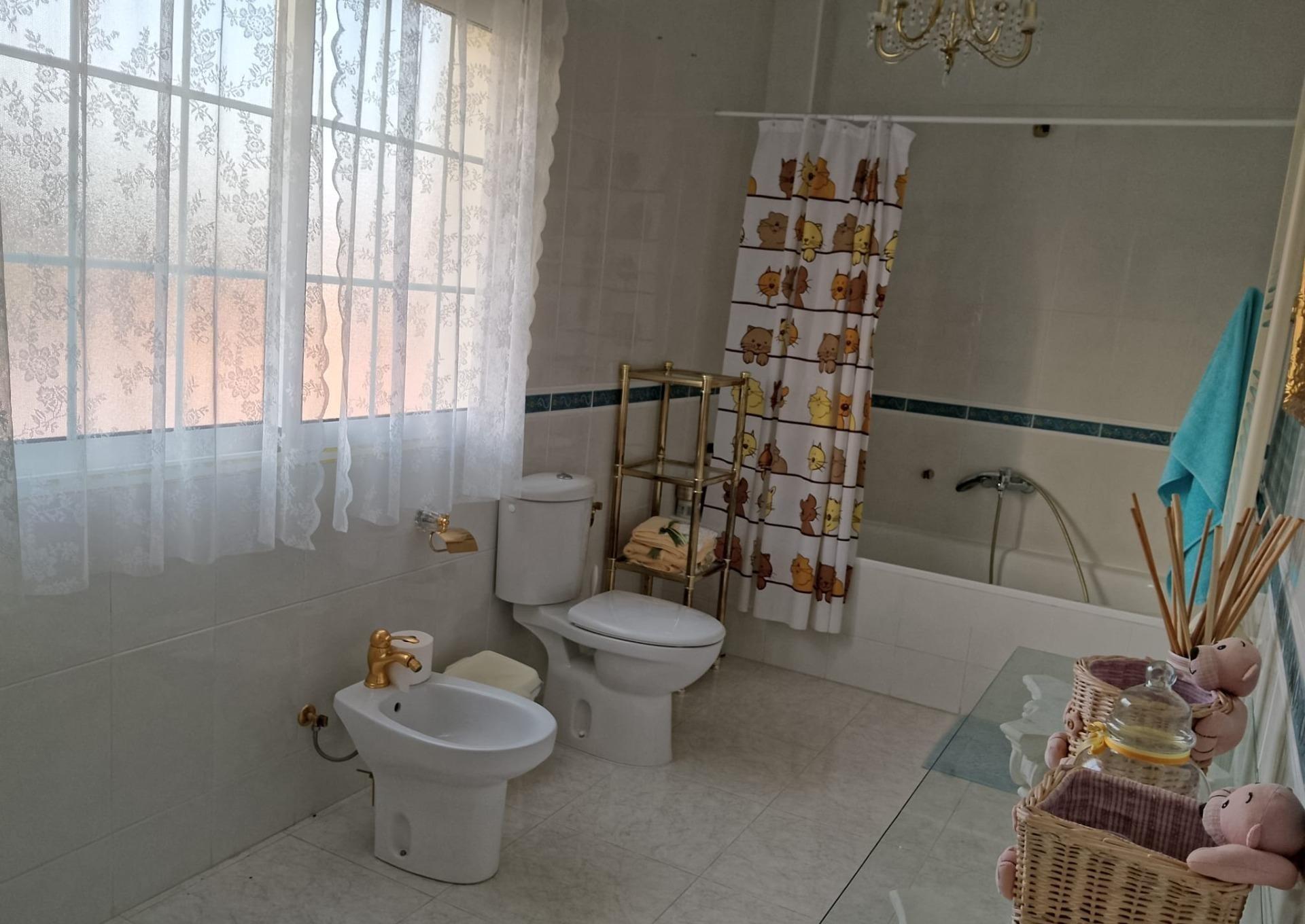 Dining area in villa for sale in Puerto de Mazarron