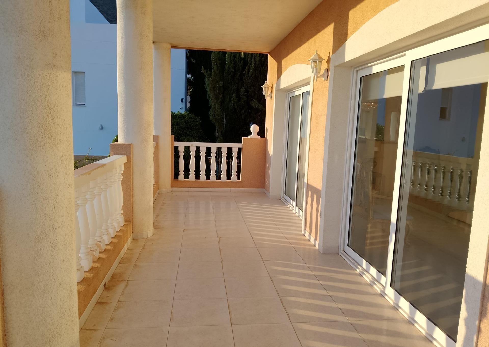Exterior view in villa for sale in Puerto de Mazarron