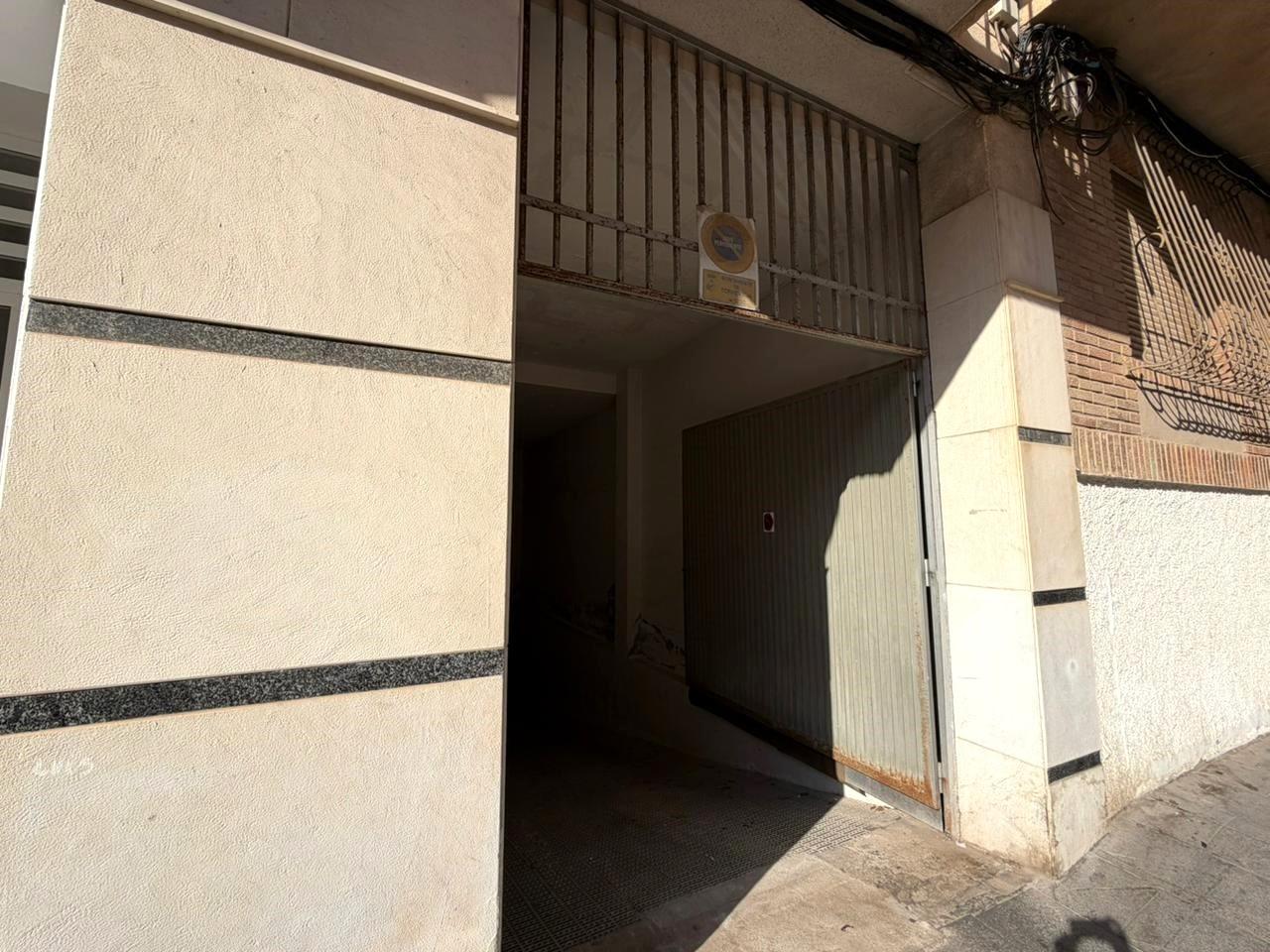 Master bedroom in apartment for sale in Torrevieja