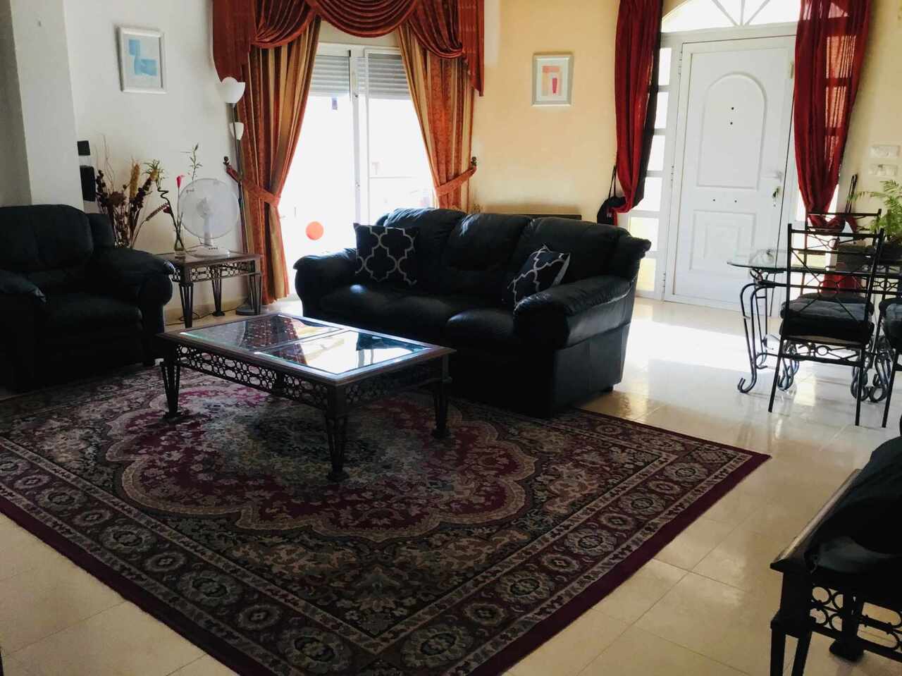 Garden in villa for sale in La Murada