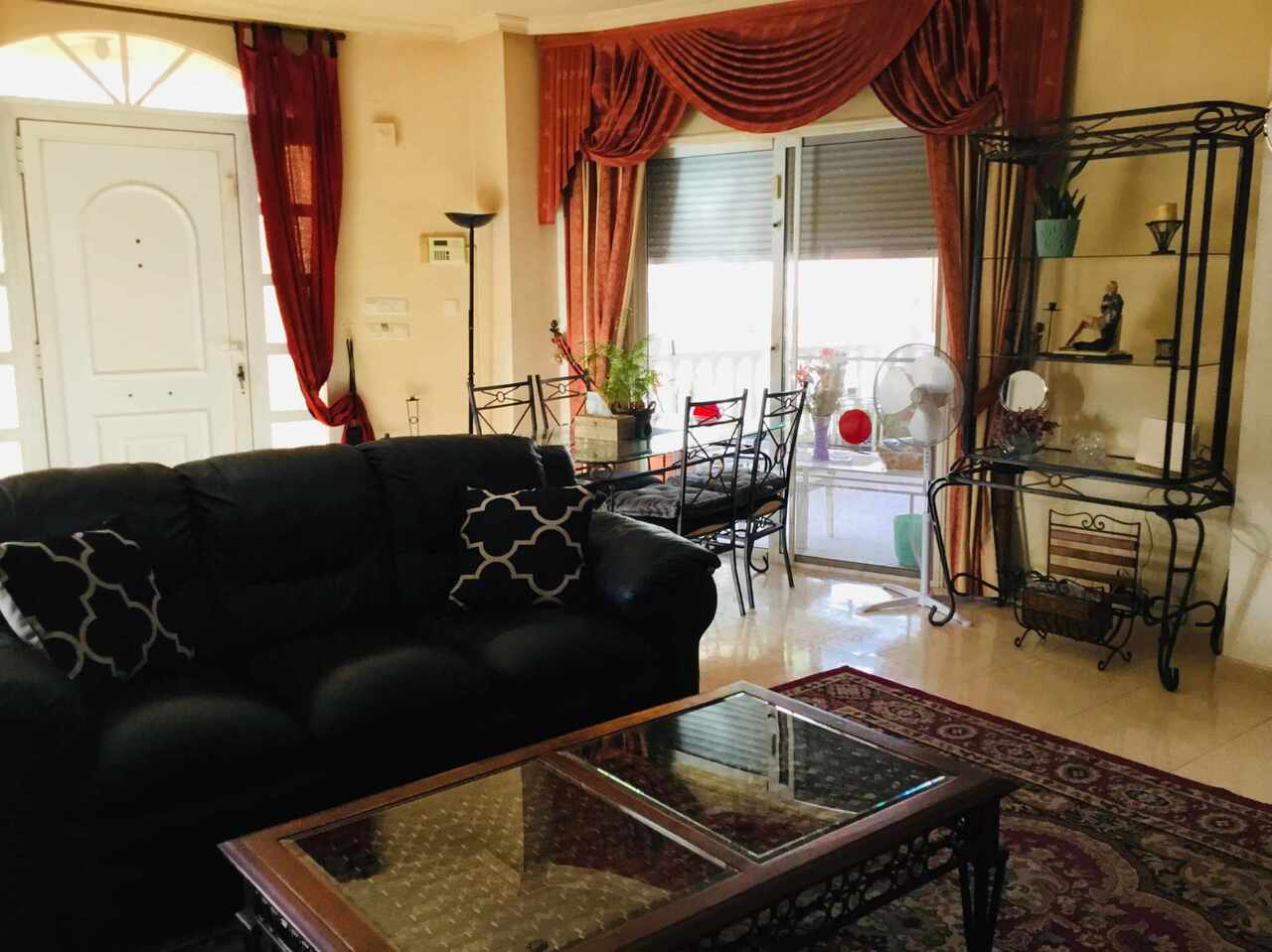 Dining area in villa for sale in La Murada