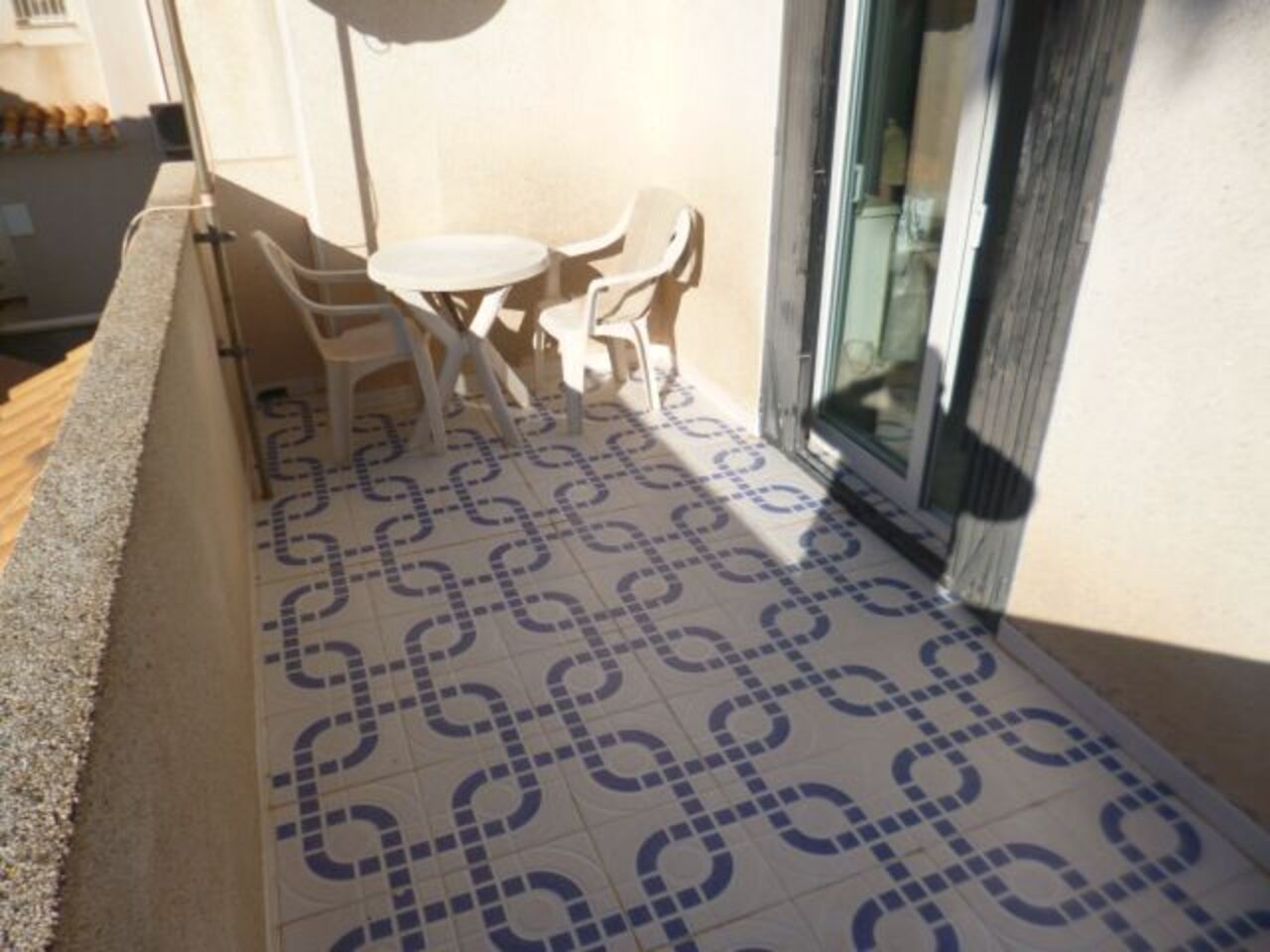 Terrace in villa for sale in Playa Flamenca