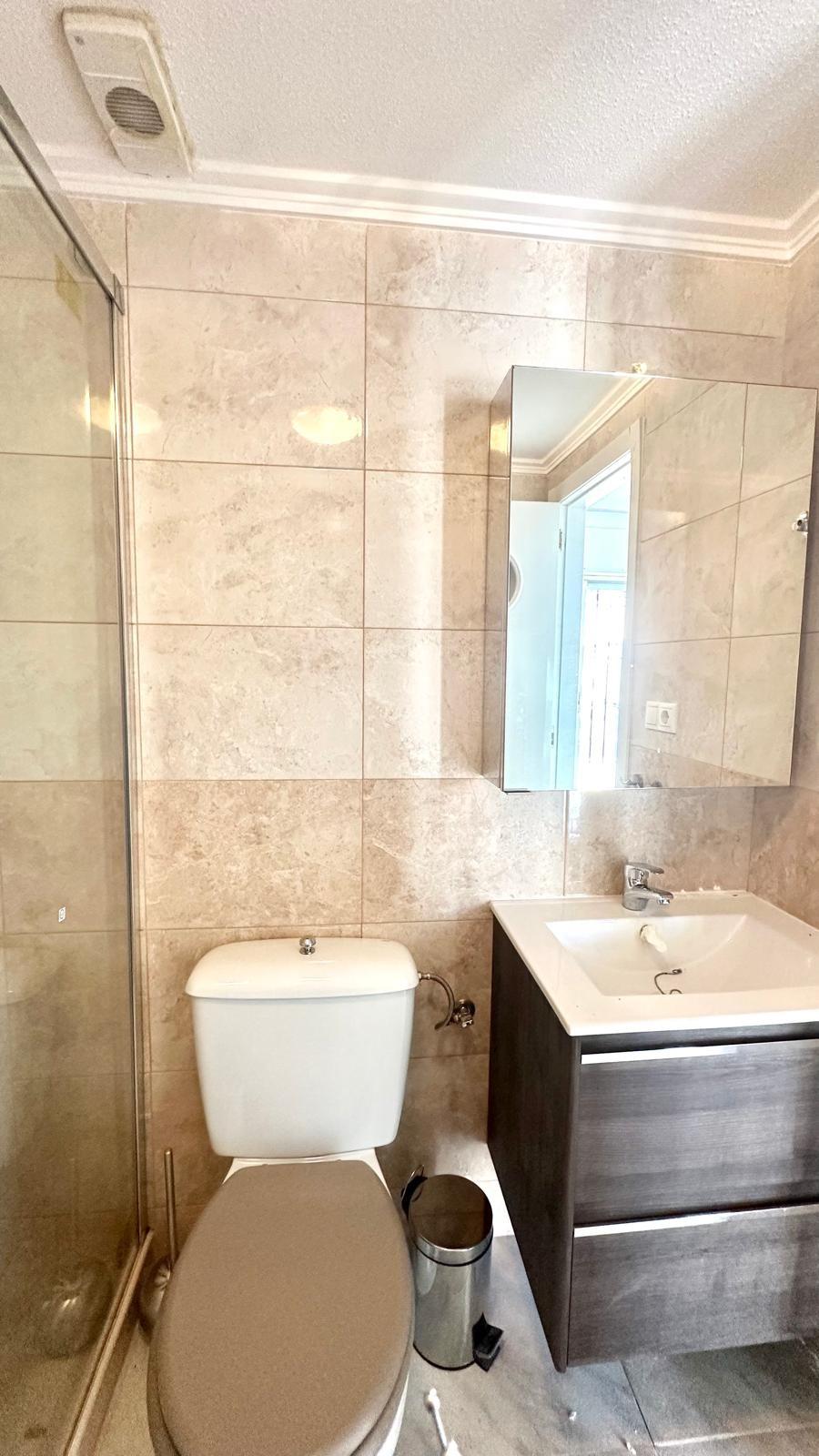Bedroom in terraced for sale in Torrevieja
