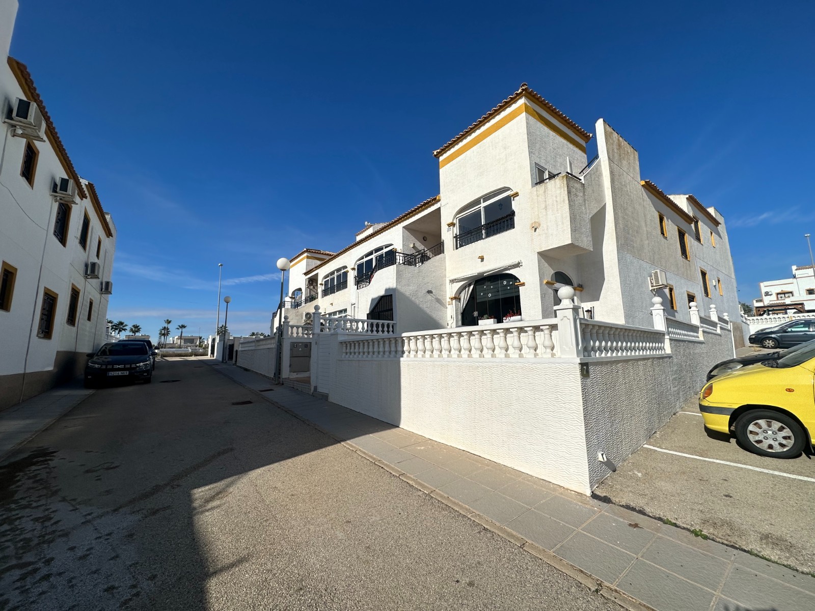 Dining area in apartment for sale in Orihuela
