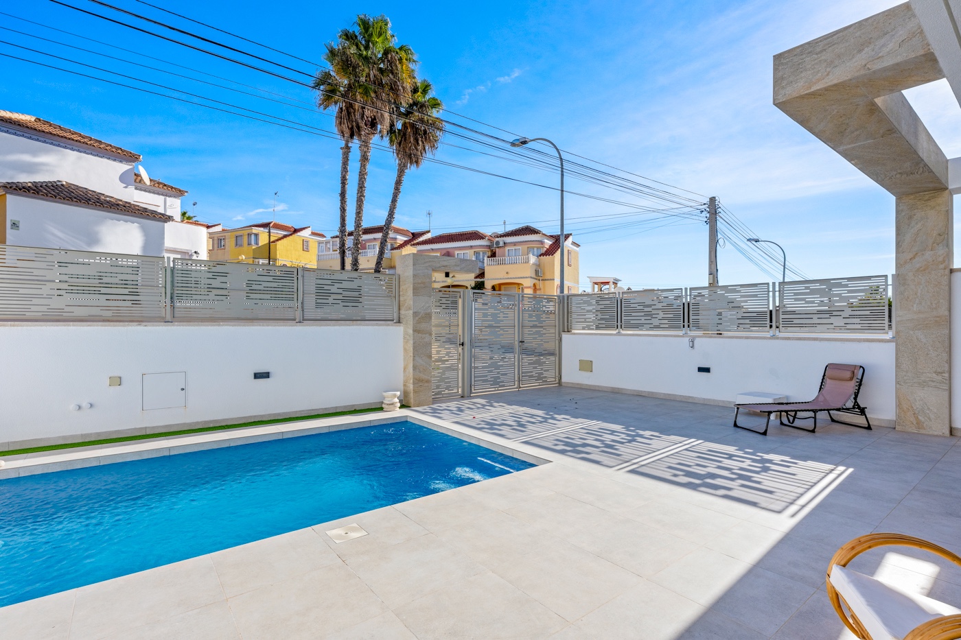 Terrace in villa for sale in Orihuela Costa