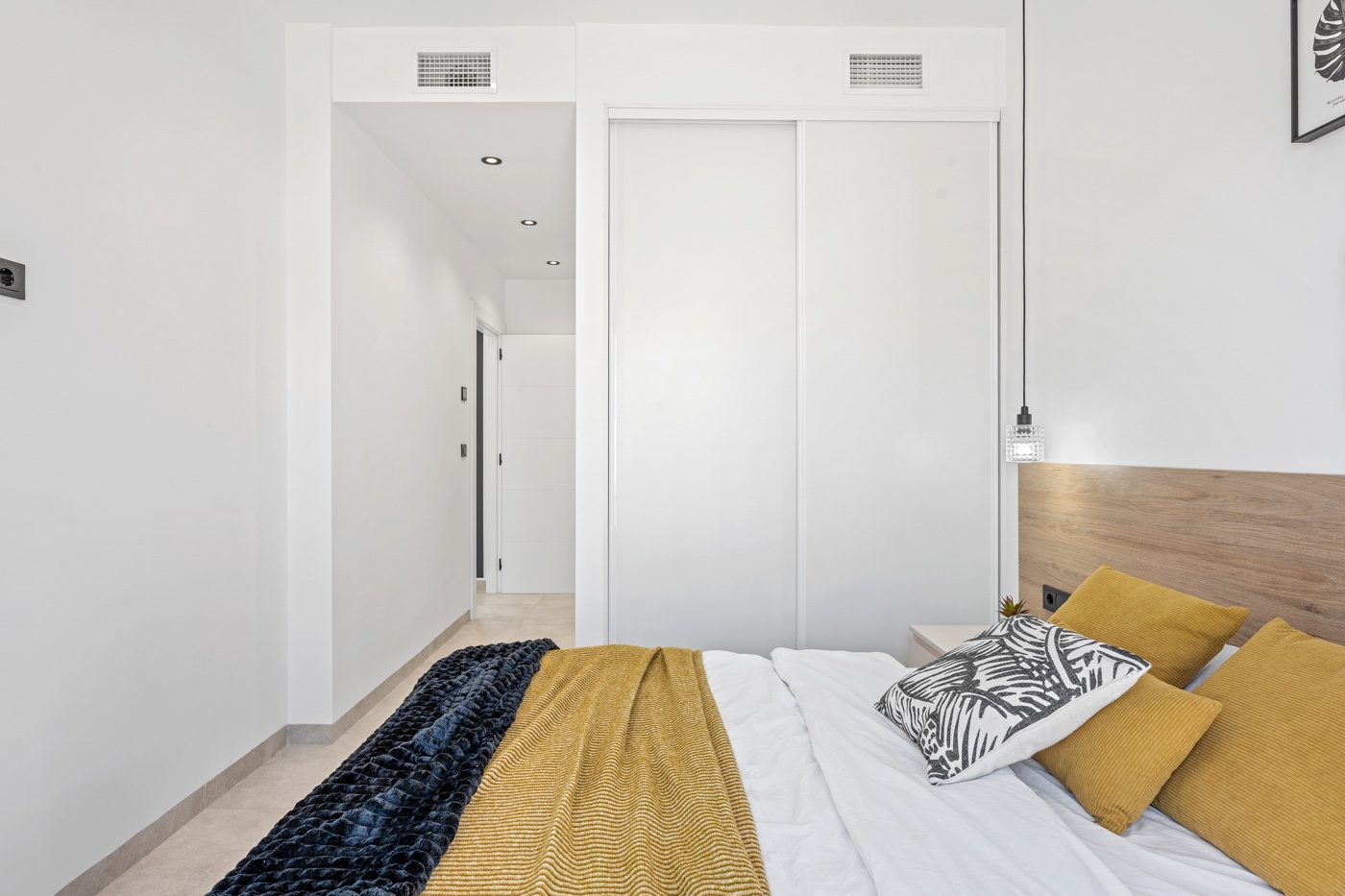 Master bedroom in villa for sale in Orihuela Costa