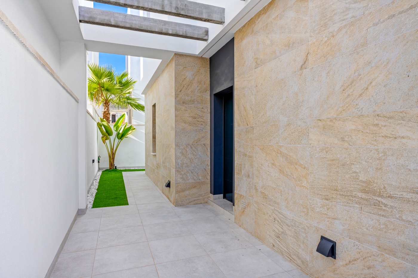 Living room in villa for sale in Orihuela Costa