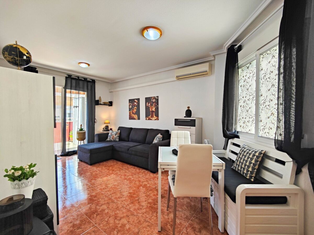 Terrace in penthouse for sale in Torrevieja