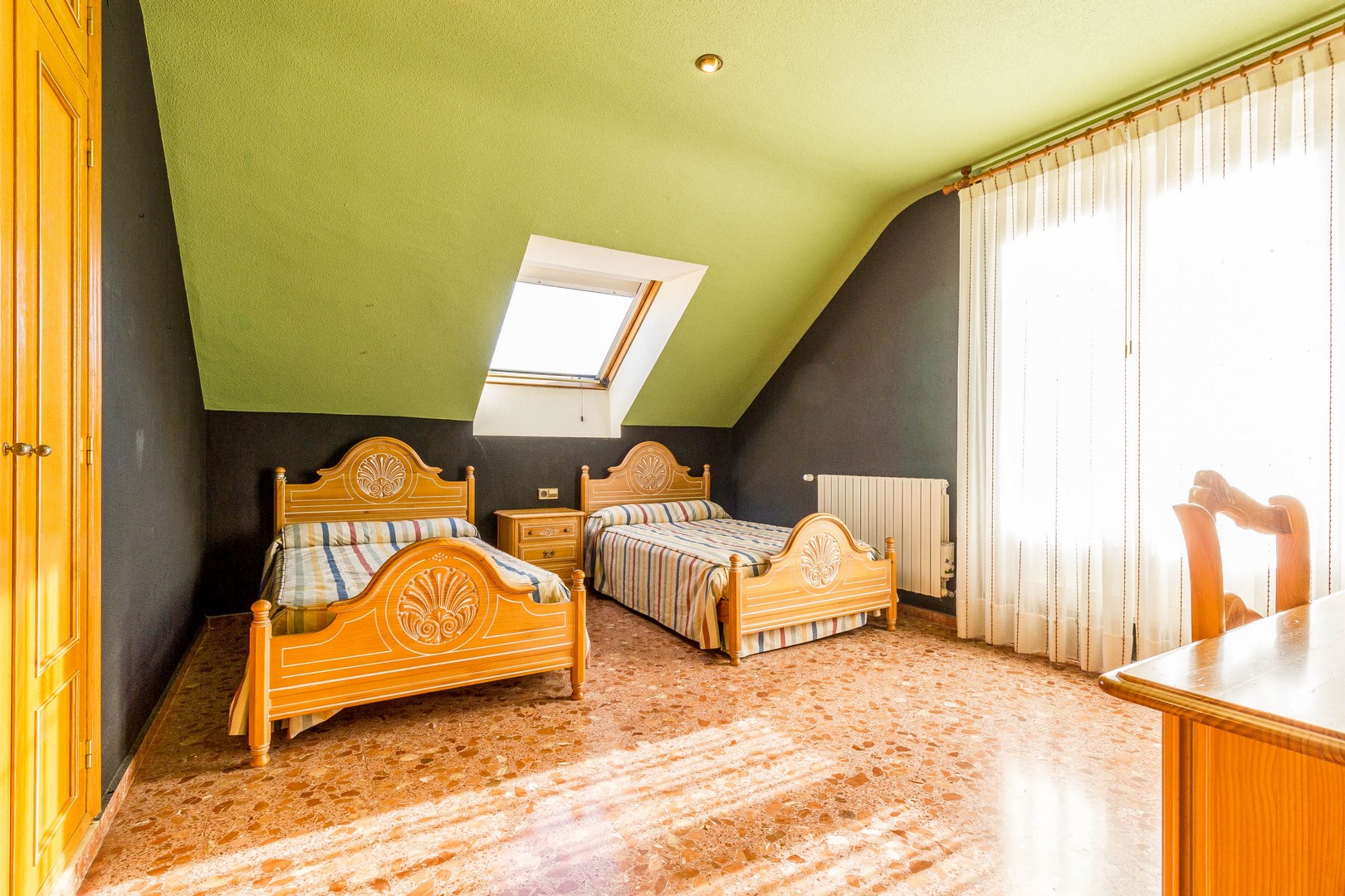 Living room in villa for sale in Yecla