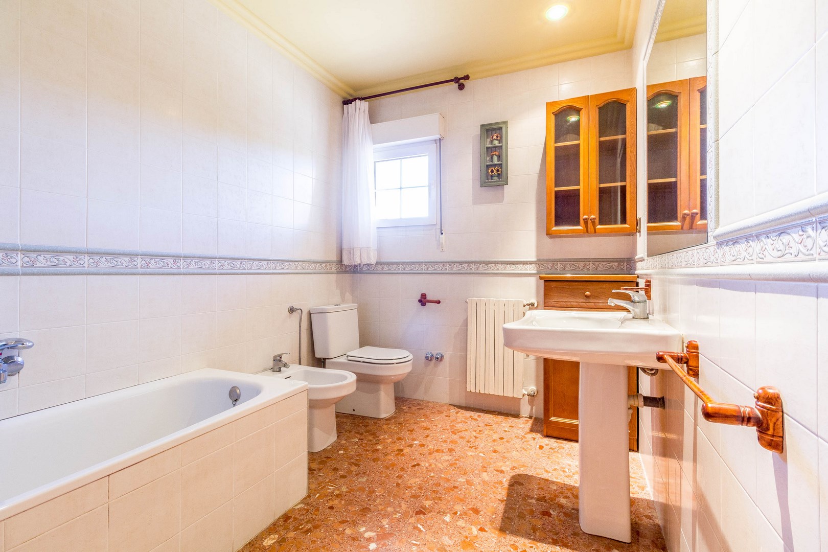 Terrace in villa for sale in Yecla