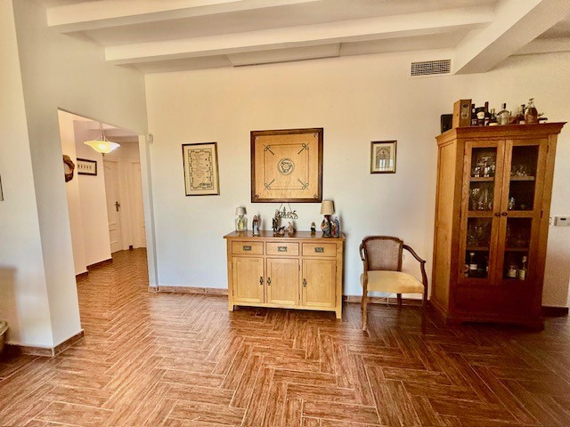 Terrace in villa for sale in Avileses