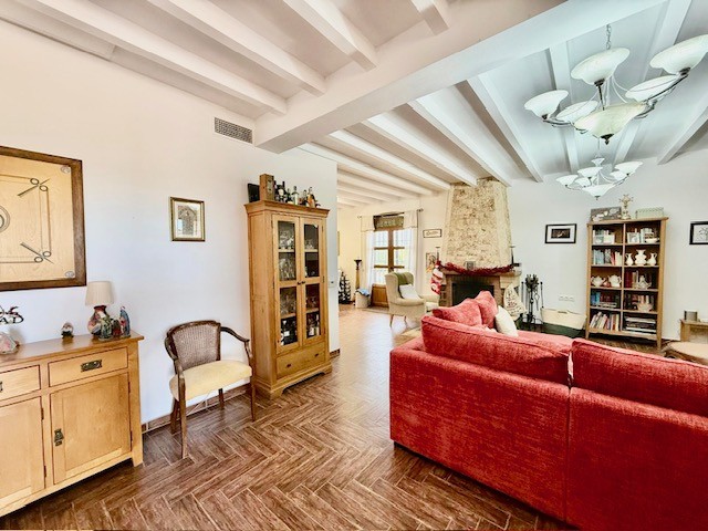 Pool area in villa for sale in Avileses