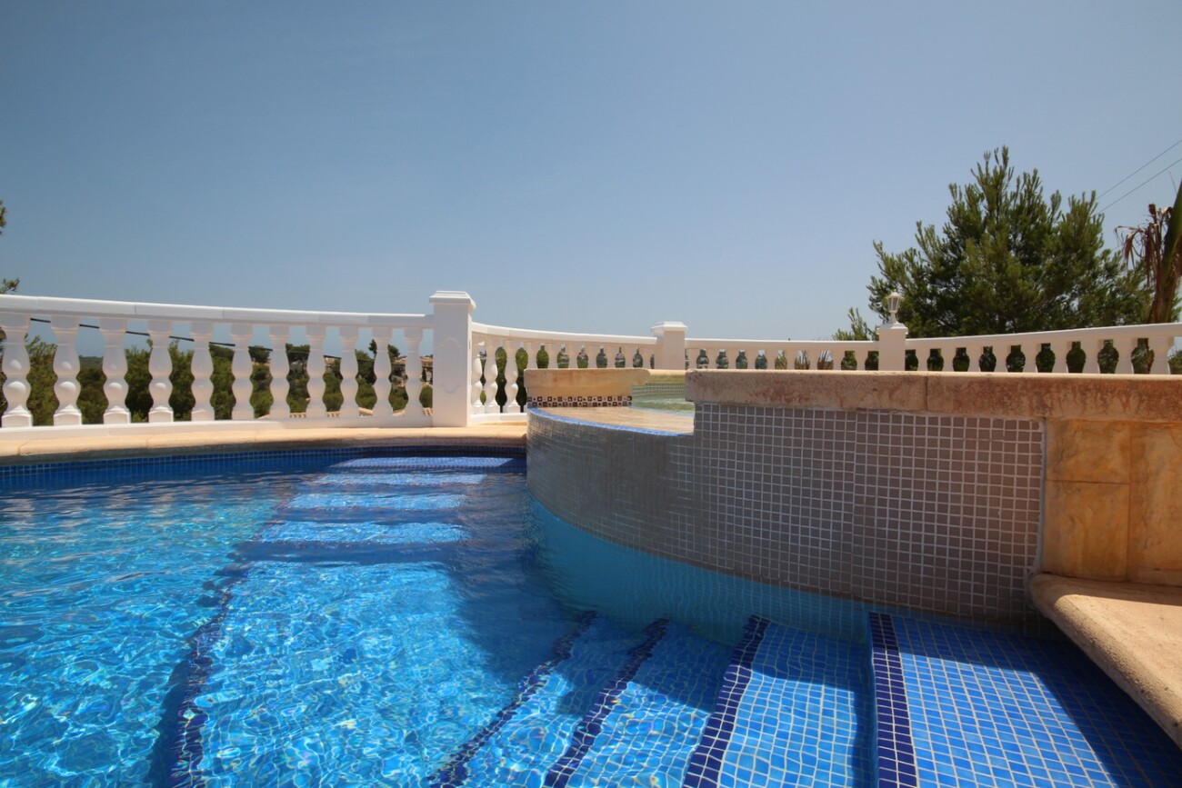 Exterior view in villa for sale in javea