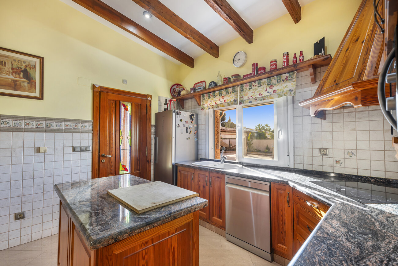 Exterior view in villa for sale in Torrevieja