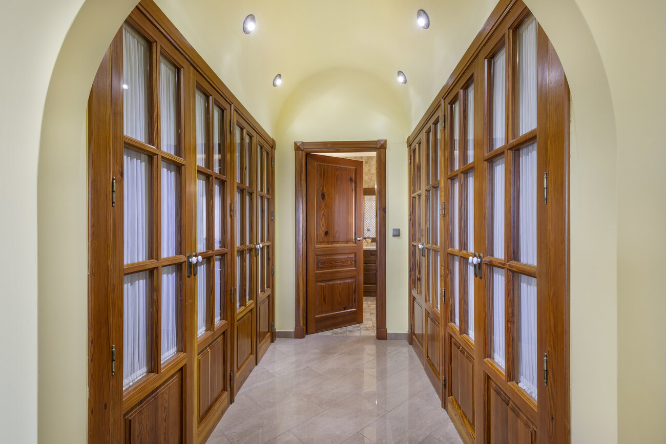 Bathroom in villa for sale in Torrevieja