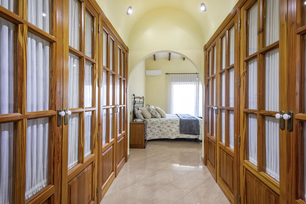 Pool area in villa for sale in Torrevieja