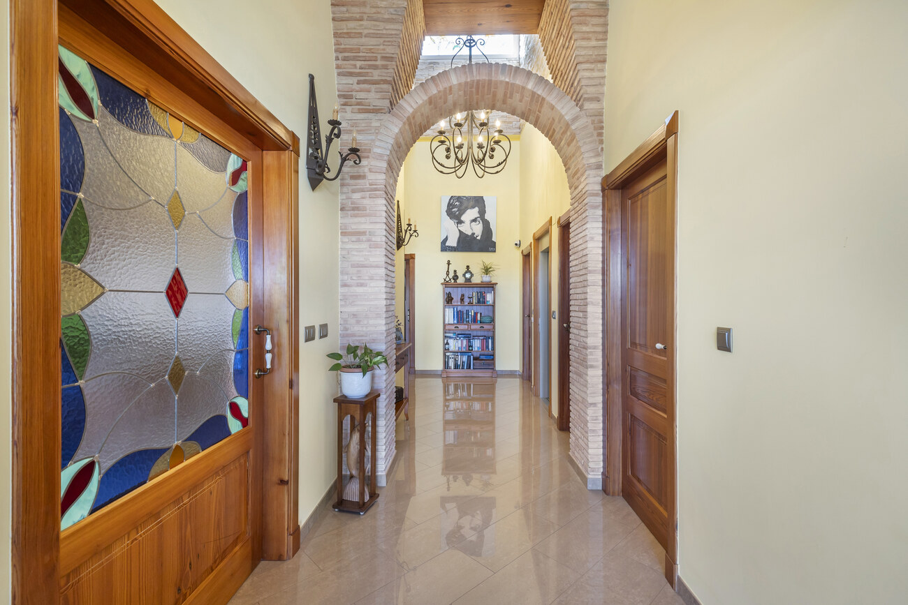Dining area in villa for sale in Torrevieja