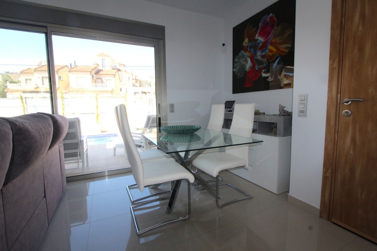 Pool area in villa for sale in Villamartin