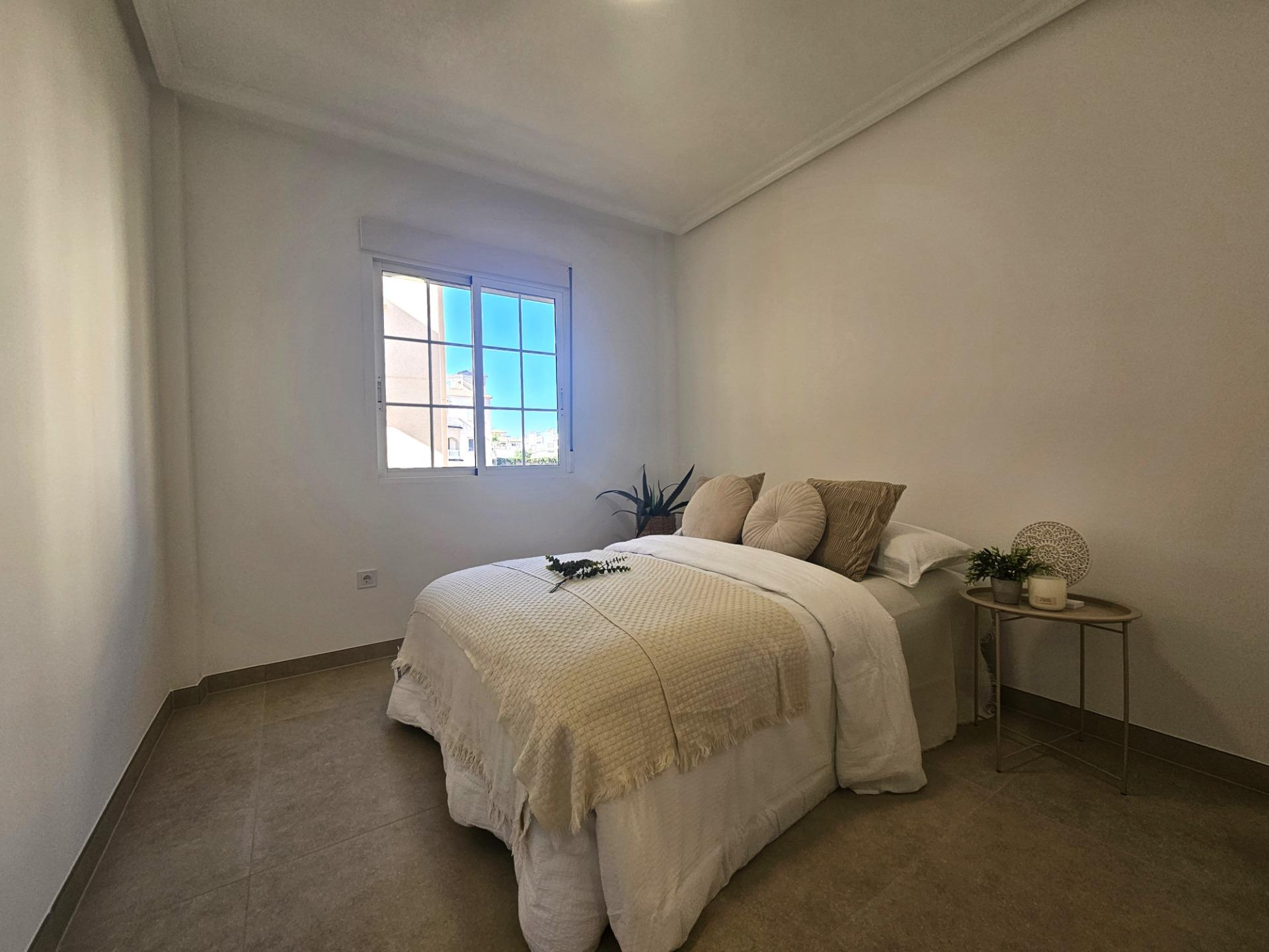 Kitchen in apartment for sale in Orihuela Costa