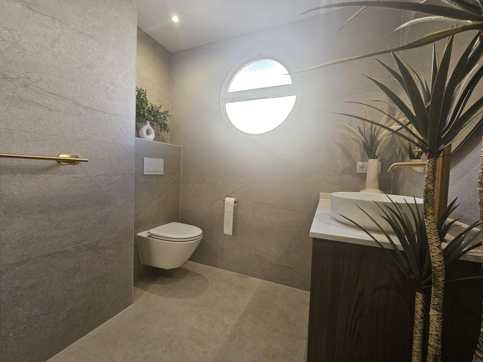 Garden in apartment for sale in Orihuela Costa