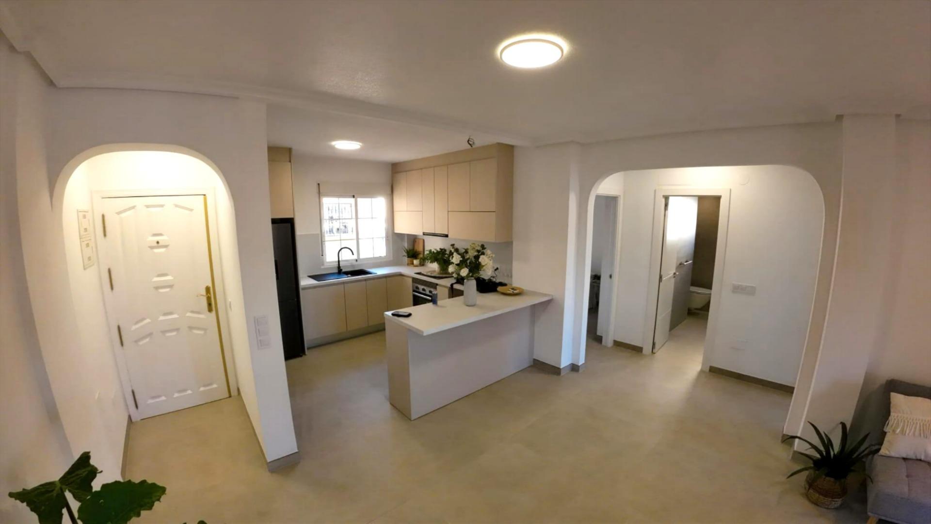 Dining area in apartment for sale in Orihuela Costa
