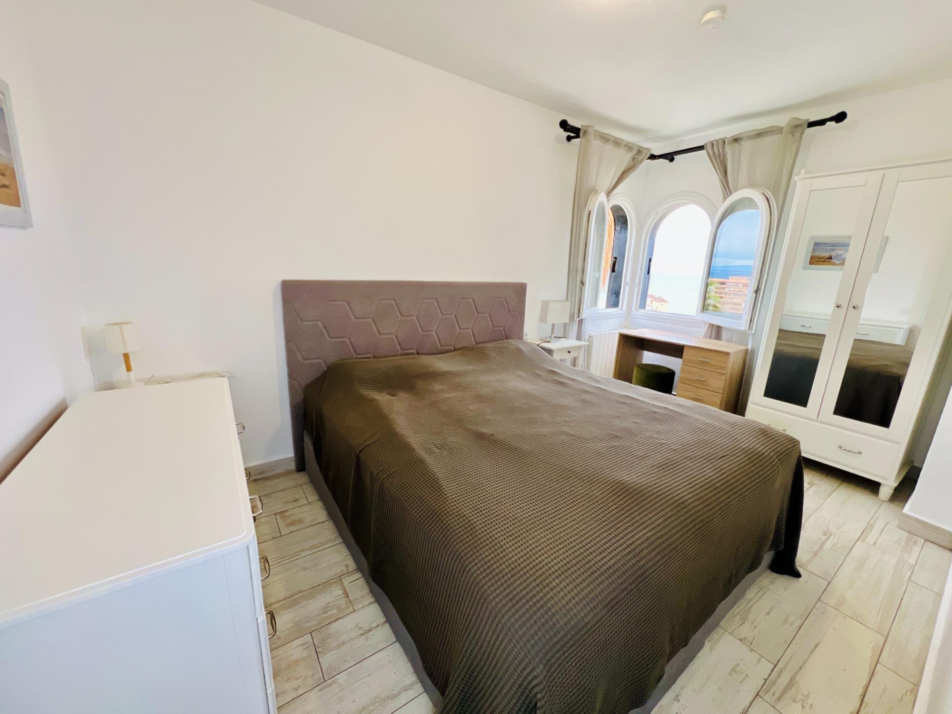 Kitchen in apartment for sale in Torrevieja