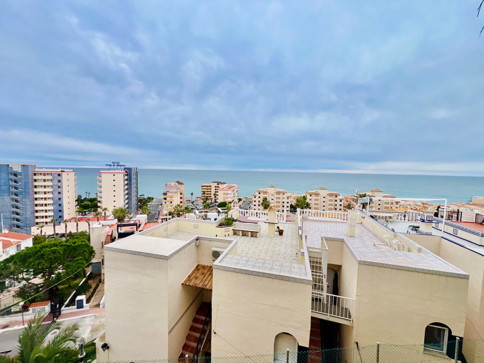 Sun‑Drenched 2‑Bedroom Apartment in Torrevieja with Pool