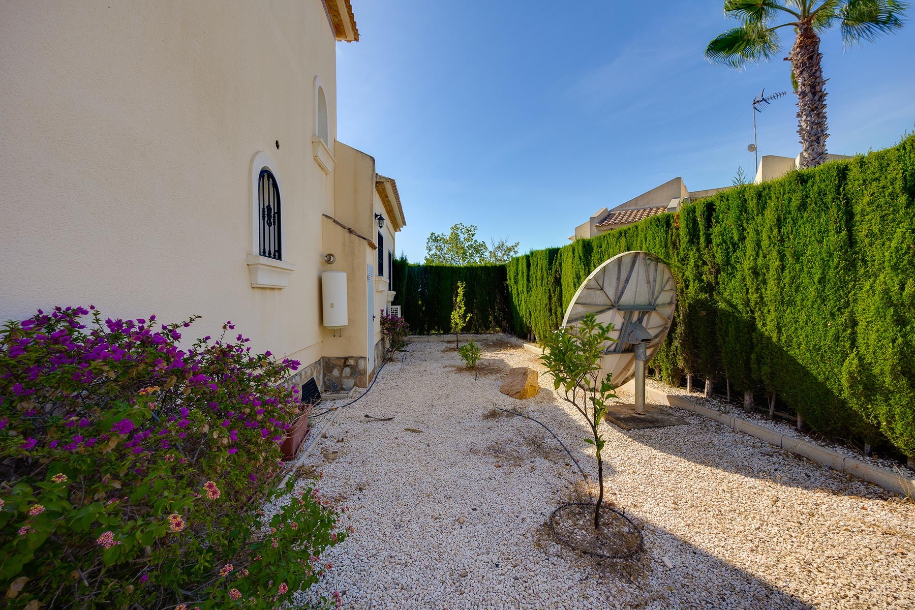 Living room in villa for sale in Orihuela Costa