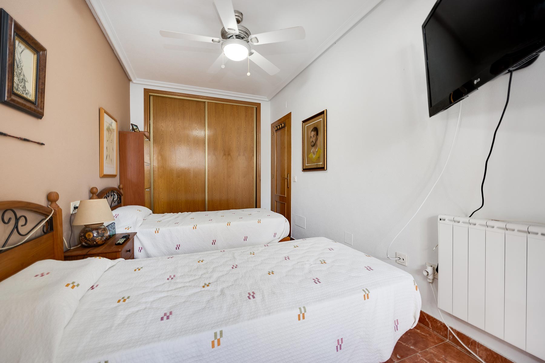Dining area in villa for sale in Orihuela Costa