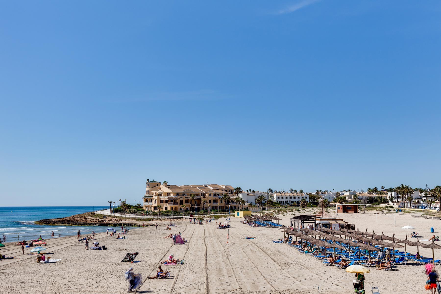 Terrace in villa for sale in Orihuela Costa
