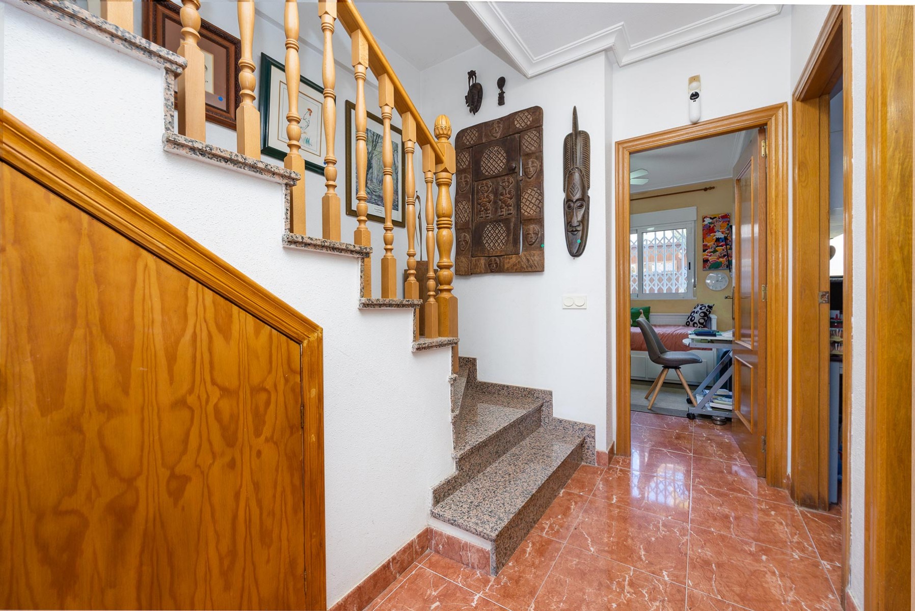 Terrace in villa for sale in Orihuela Costa