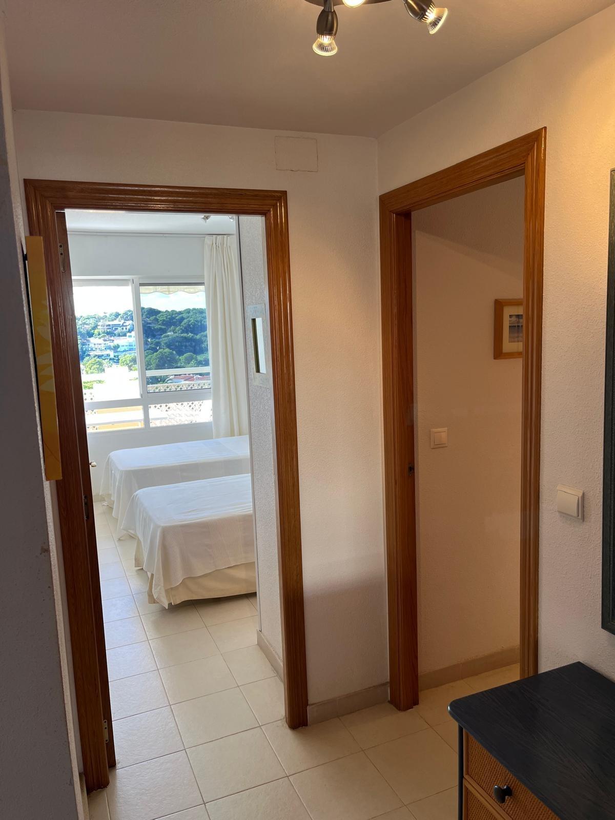 Garden in apartment for sale in Orihuela Costa