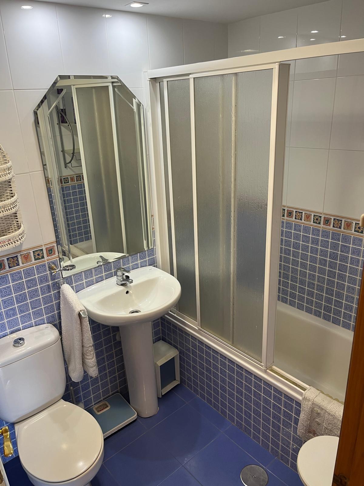 Bedroom in apartment for sale in Orihuela Costa