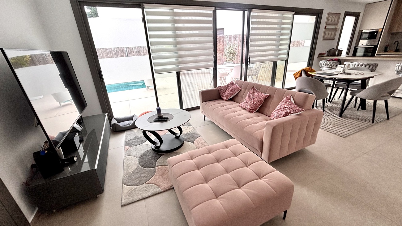 Living room in villa for sale in San Miguel de Salinas