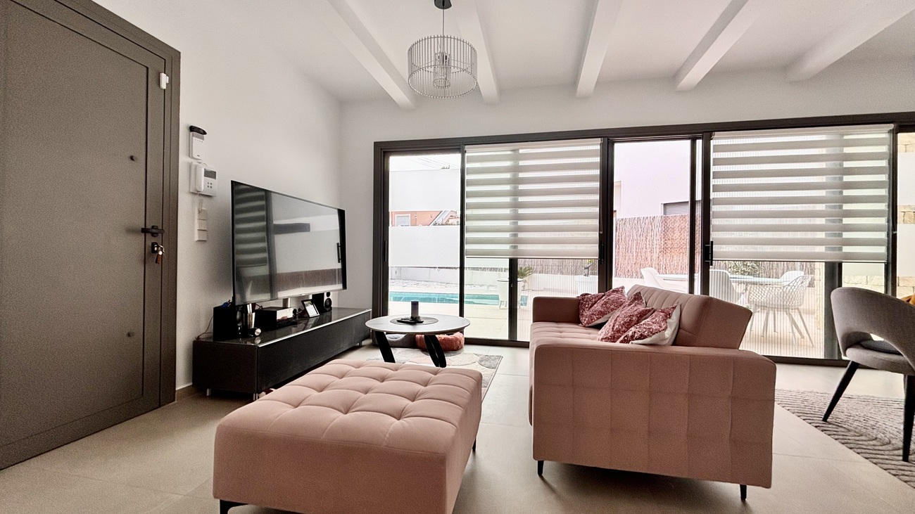 Kitchen in villa for sale in San Miguel de Salinas