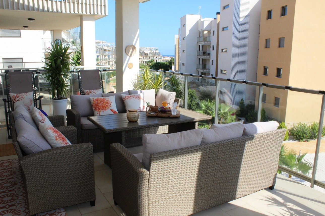 Pool area in apartment for sale in Villamartin